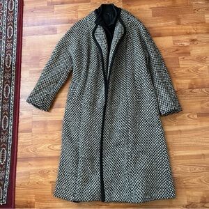 Vintage 100% wool herringbone coat